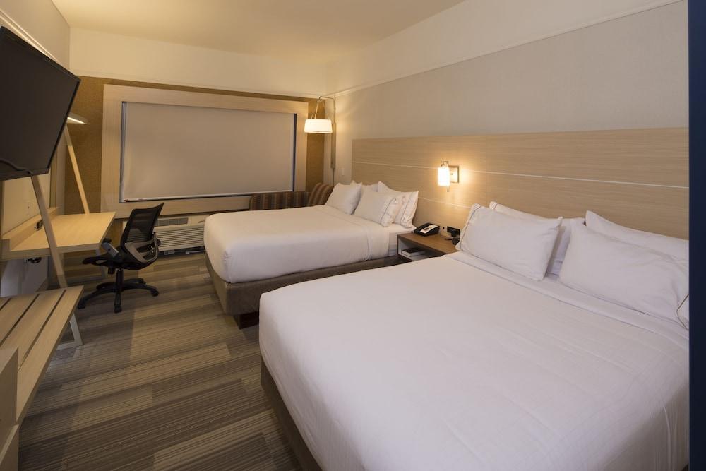 Holiday Inn Express & Suites Alpena - Downtown By Ihg Exterior photo