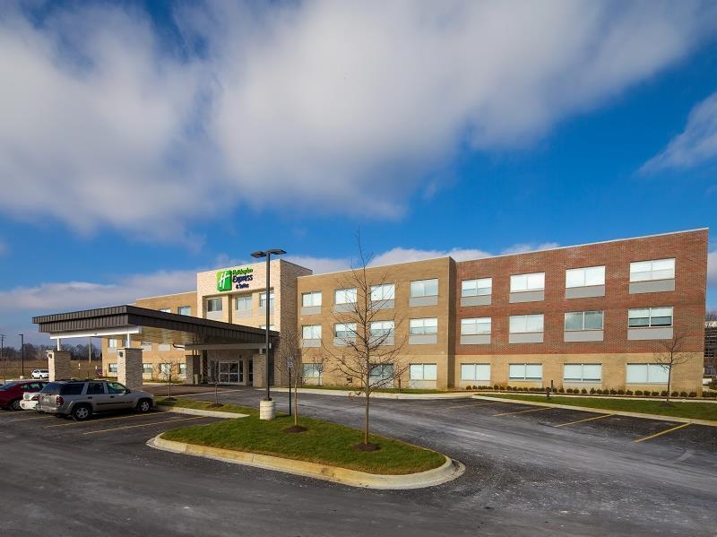 Holiday Inn Express & Suites Alpena - Downtown By Ihg Exterior photo